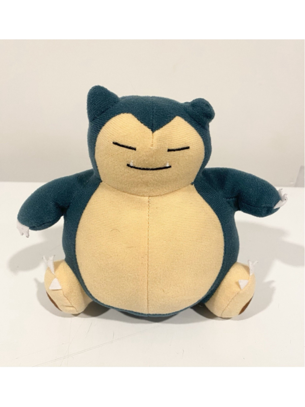 Pokémon Snorlax Plush 2025 Sleeping Stuffed Animal Nintendo 7”